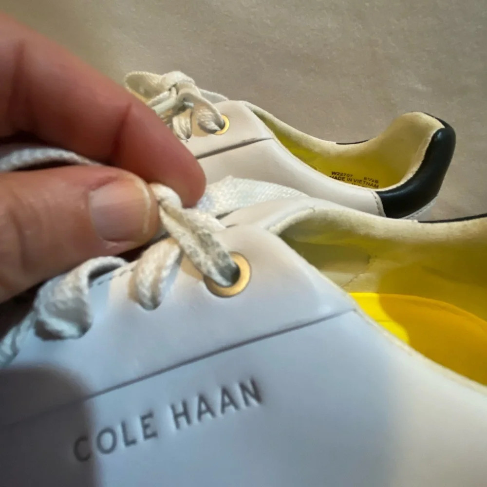 Cole Haan grand pro top spin leather sneaker 8.5 leather white - Picture 13 of 13